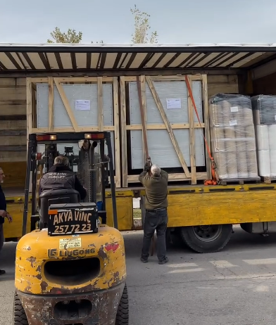 TORNADO CNC SUCCESSFULLY SHIPPED TWO WRM26 CNC DIAMOND CUT MACHINES TO ATAŞEHİR, ISTANBUL
