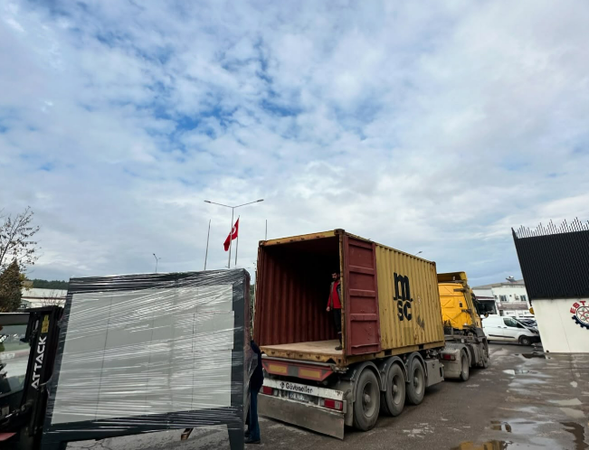 OUR ELECTROSTATIC POWDER COATING OVEN AND BOOTH SHIPPED TO PUERTO RICO