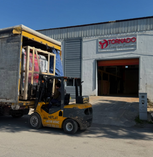 TORNADO CNC WRM26 ALLOY WHEEL CNC DIAMOND CUT MACHINE SHIPMENT TO KAYSERI, TURKEY