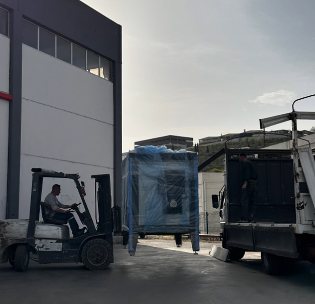 SUCCESSFUL SHIPMENT OF ELECTROSTATIC ALLOY WHEEL POWDER COATING OVEN TO MUNICH, GERMANY