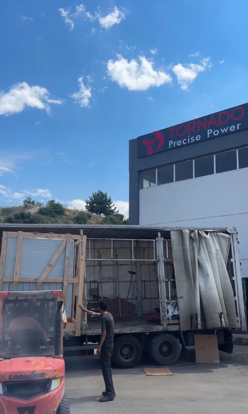 İSTANBUL BAHÇELİEVLER'E TOZ BOYA FIRINI SETİ SEVKİYATI