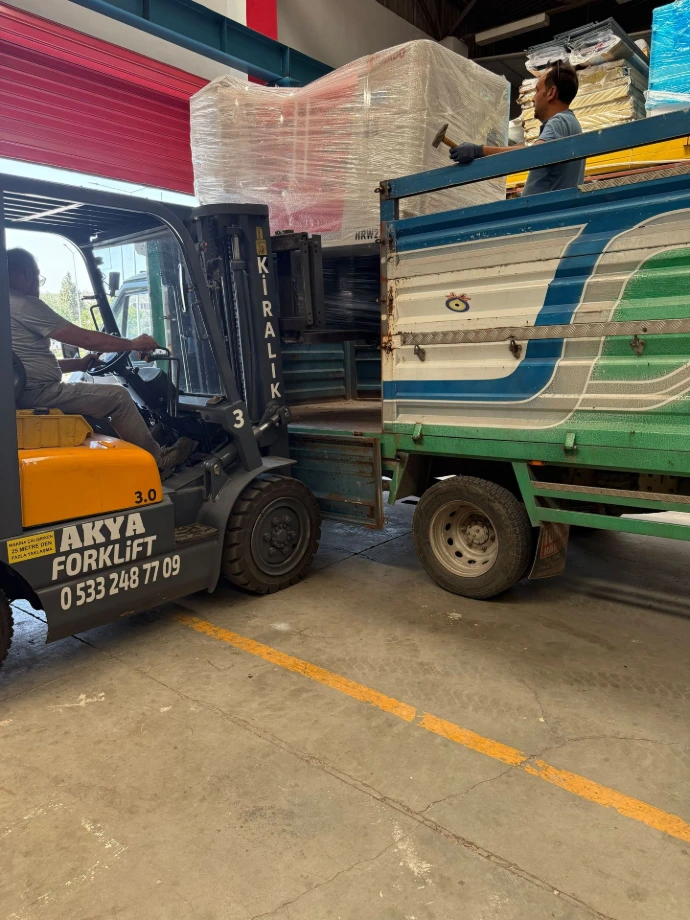 aydins-efeler-district-hrw22-horizontal-wheel-lathe-machine-shipment-completed